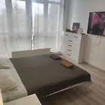 Apartment затишна неподалік від моря та центру